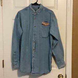 Flyshacker Clothing Co Men’s Medium Wash Denim Long Sleeves Shirt Size Medium